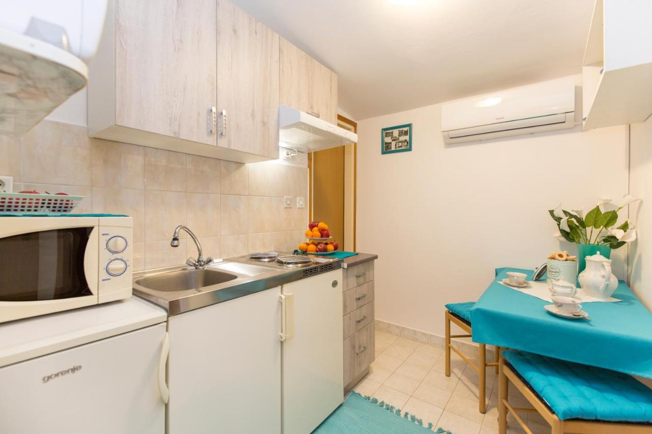 Studio Apartman Branka Labin  Exteriör bild