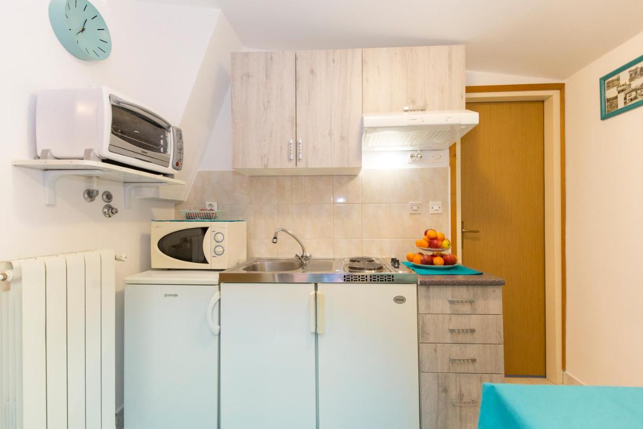 Studio Apartman Branka Labin  Exteriör bild