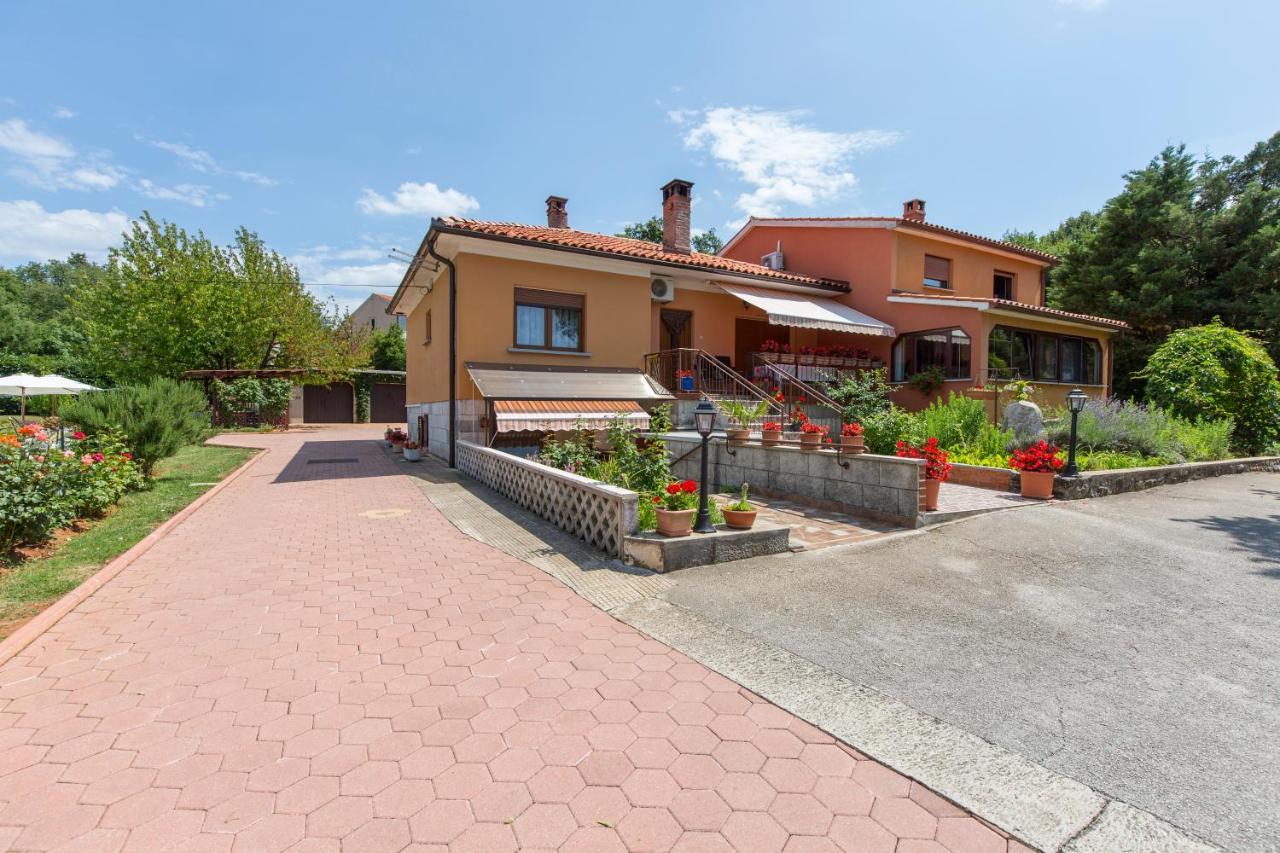 Studio Apartman Branka Labin  Exteriör bild